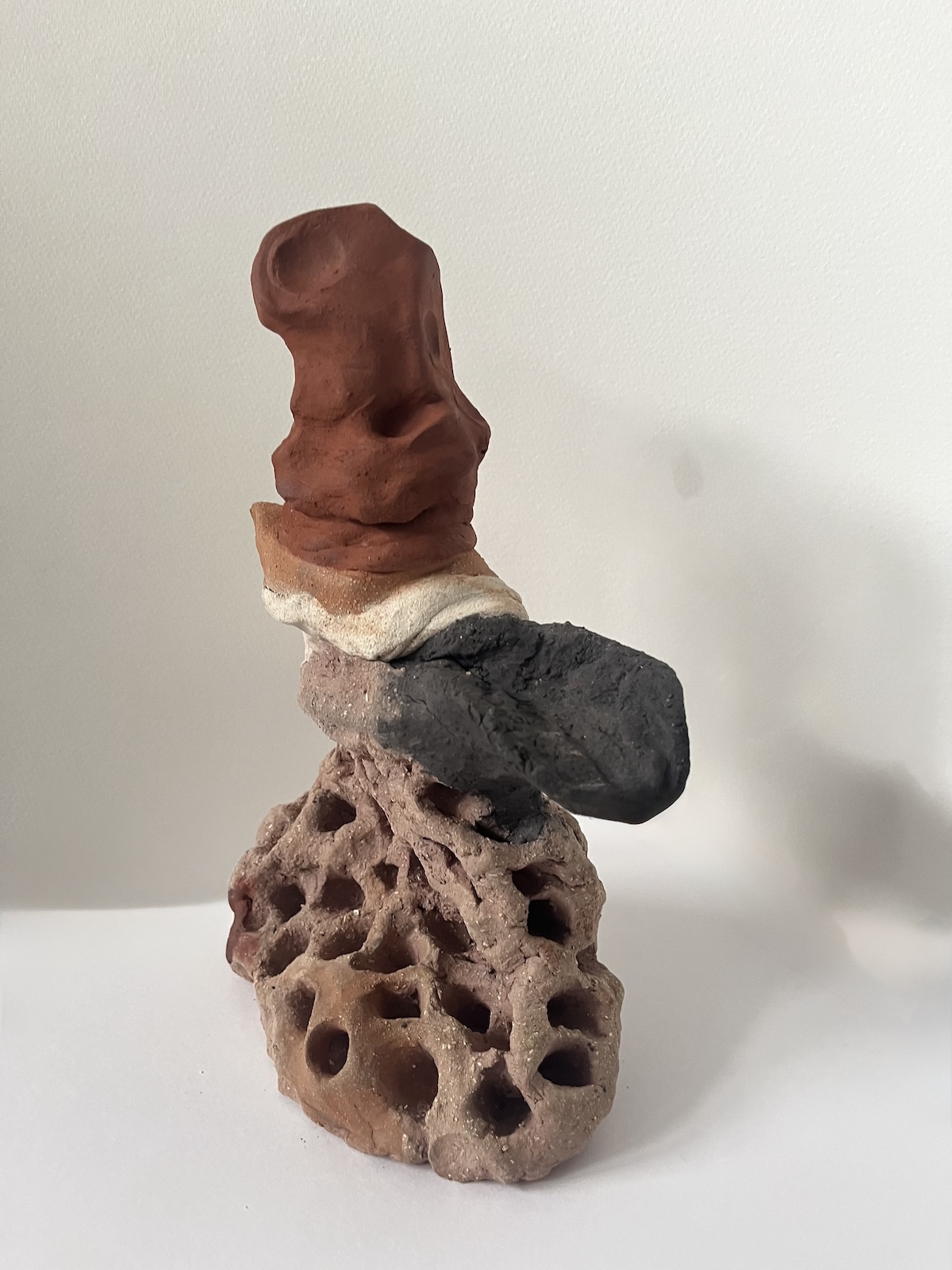 Neon Lick 28x20cm. Blandet jord-ler / Mixed earth clay.